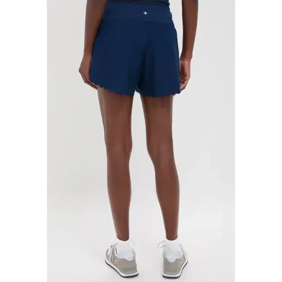 TUCKERNUCK SPORT Navy Scallop Performance Jersey Marisa Short Size L NWT